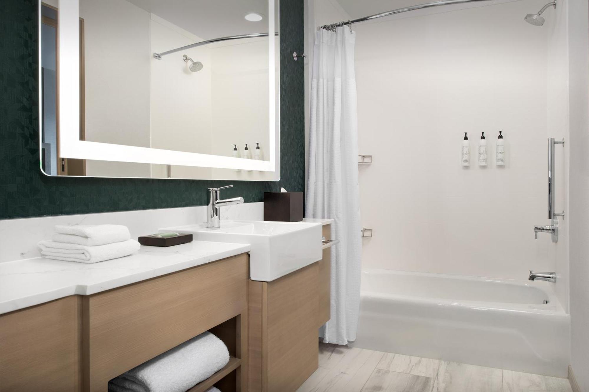 Springhill Suites By Marriott แซนด์พอยต์ ภายนอก รูปภาพ